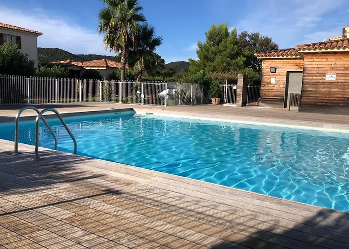 Un Gout De Paradis Zonza
